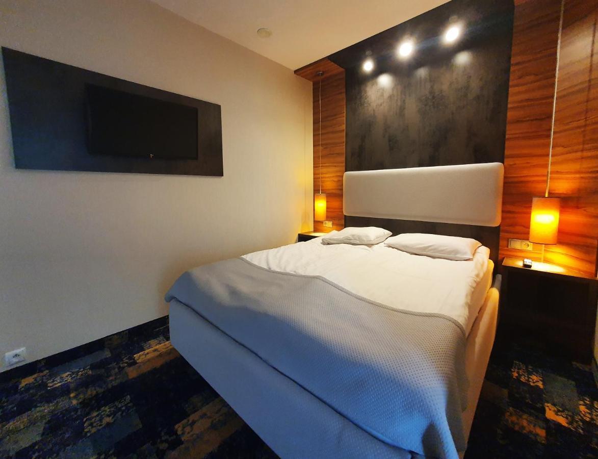 רשין Green Garden Hotel מראה חיצוני תמונה